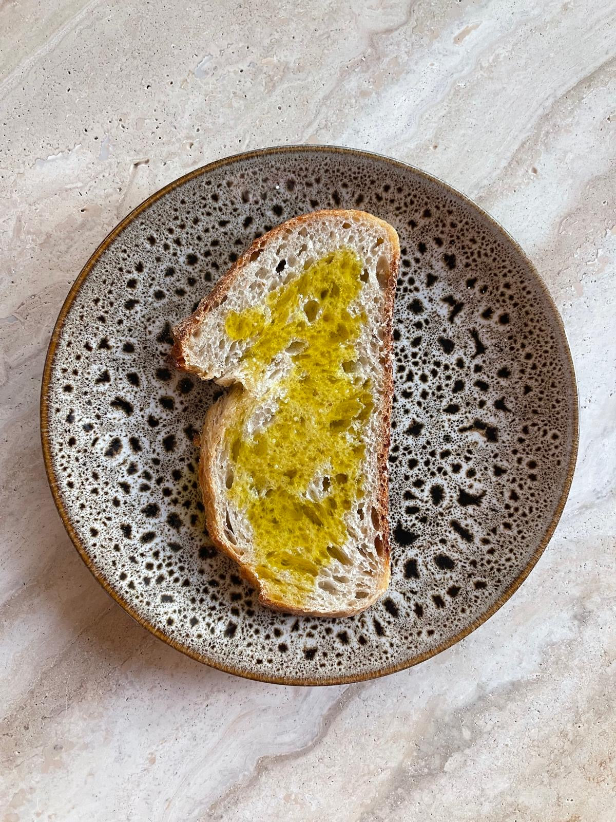 Hacienda el Tucán Extra Virgin Olive Oil 500ml - Cold Pressed - High in Chlorophyll